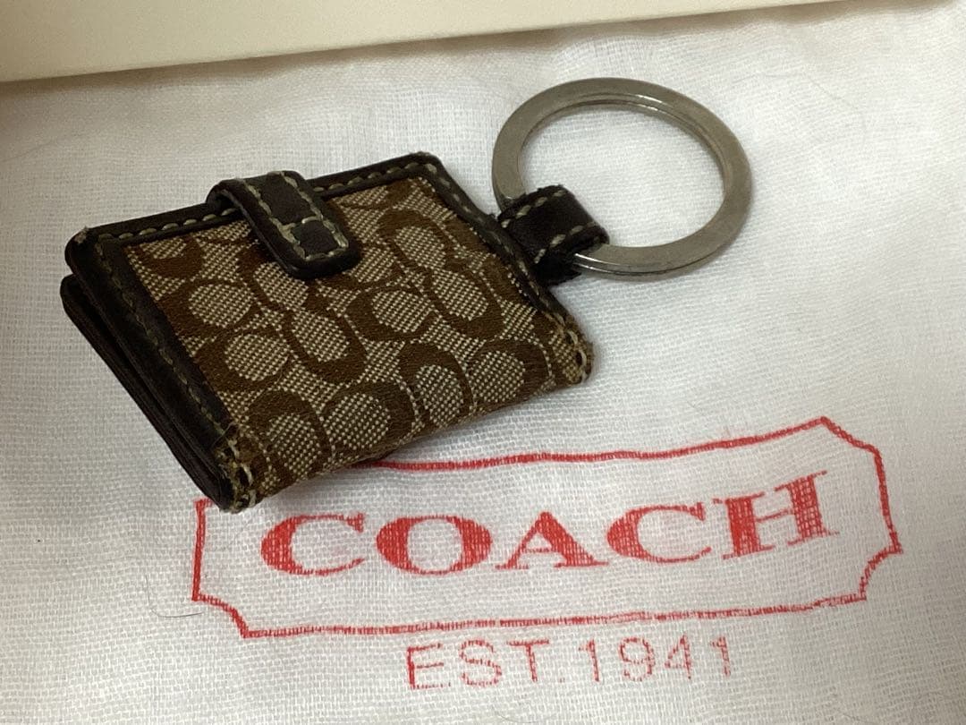 コーチCOACH ロゴ入りキャンバスキーホルダー写真入れ手帳型本物
