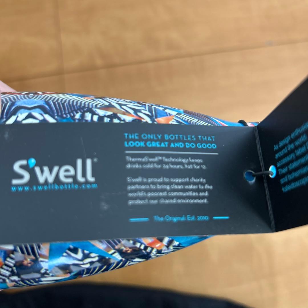 海外限定　Starbucks ダニージョ コラボ 水筒 500ml