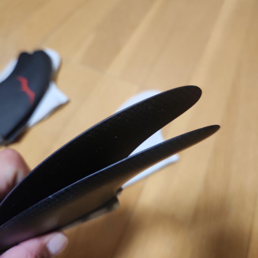 カーボンフィン　 トライ、クワッドフィンセット TERROR激安に！