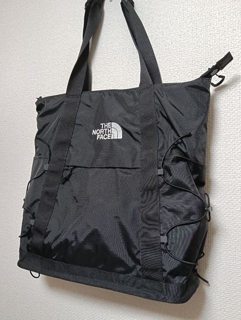 美品　ノースフェイス　BOREALIS TOTE トートバッグ　25AW
