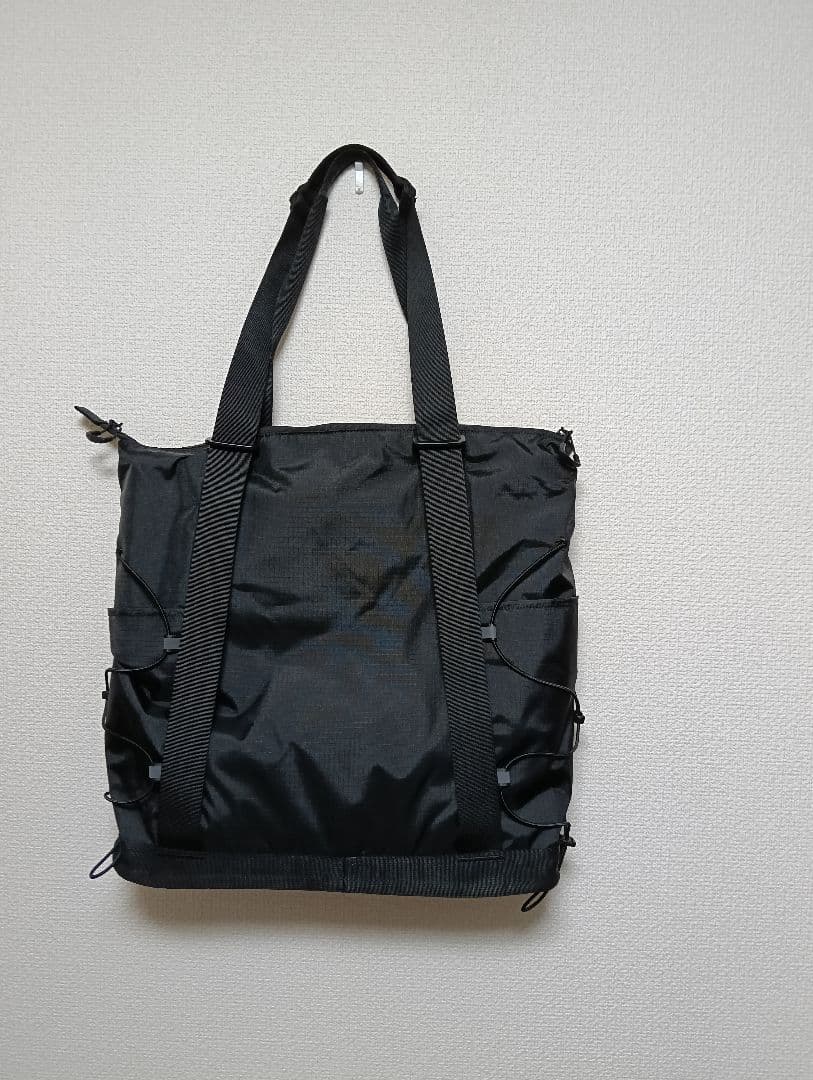美品　ノースフェイス　BOREALIS TOTE トートバッグ　25AW