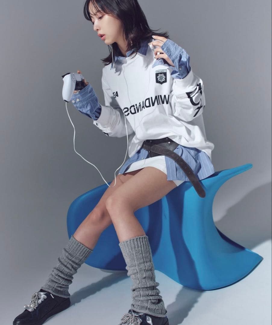 Sサイズ　PLAYSTATION x WDS L/S TEE 加藤小夏