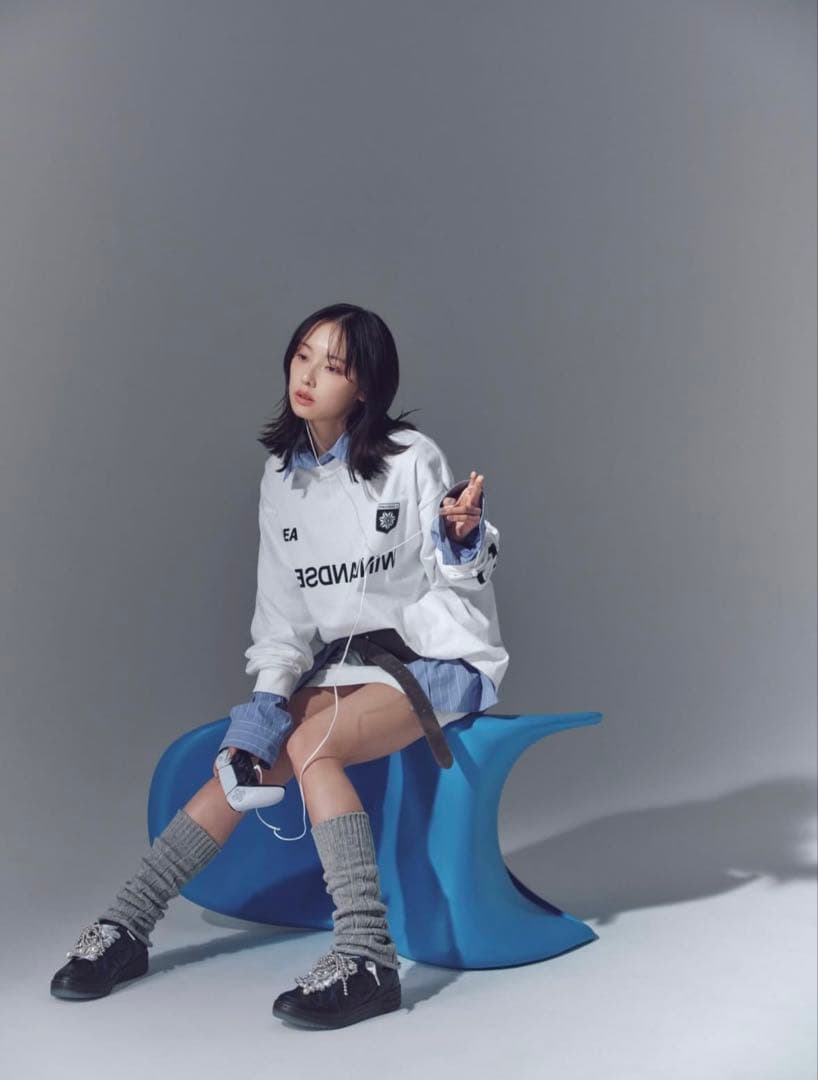 Sサイズ　PLAYSTATION x WDS L/S TEE 加藤小夏