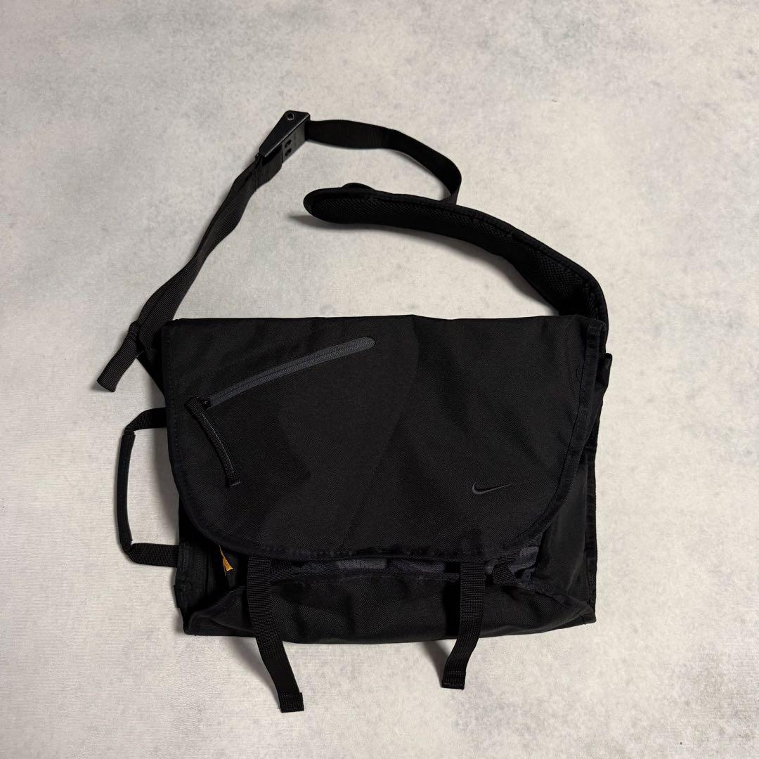 バッグ 00s archive NIKE shoulder bag tech y2k