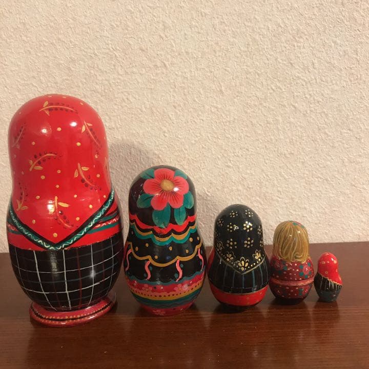 手描きマトリョーシカ