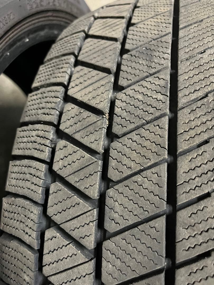 BRIDGESTONE VRX3 225/45r17 2本