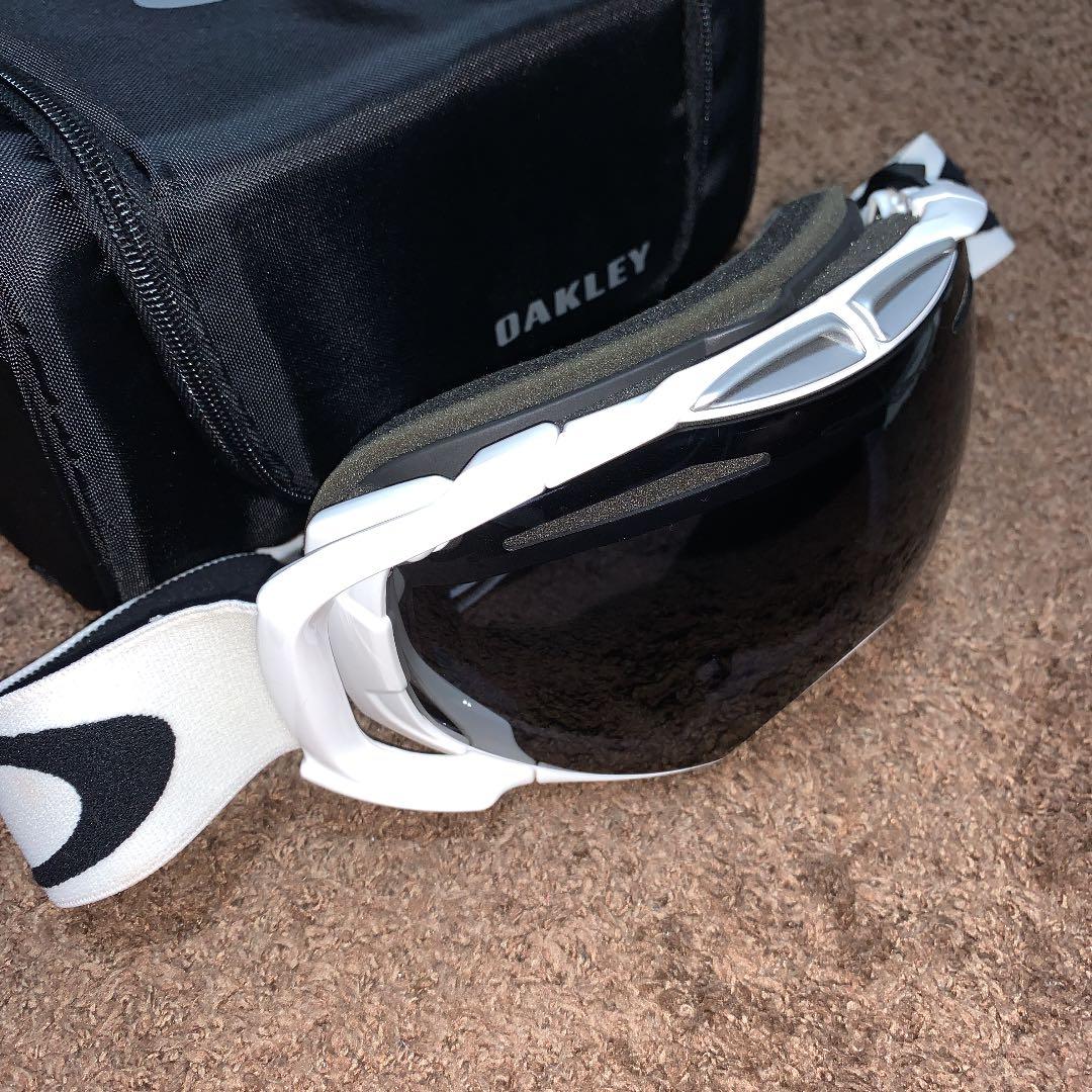 トイストManiaオークリースノーゴーグル OAKLEY GOGGLE
