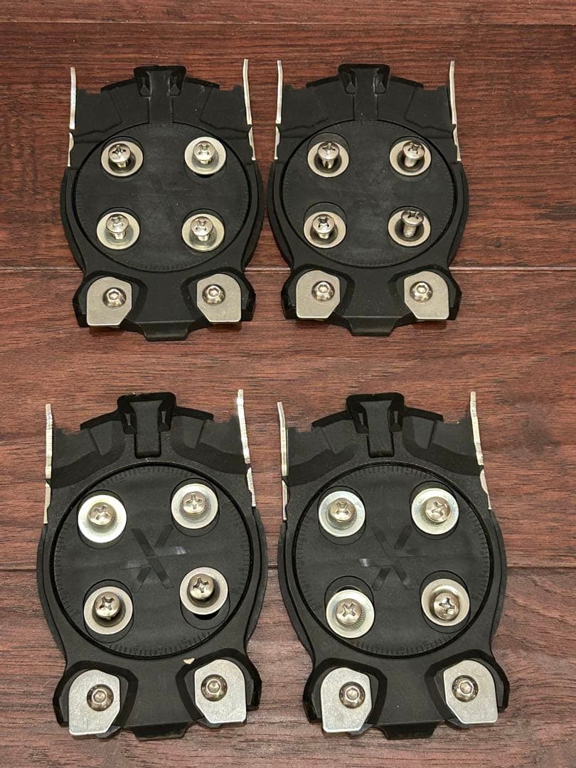 Karakoram スノーボードビンディング ブラック