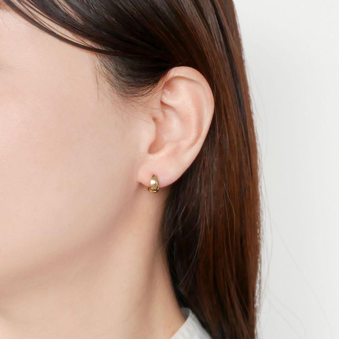 ヴァンドーム青山　ゴールドフープピアス K18