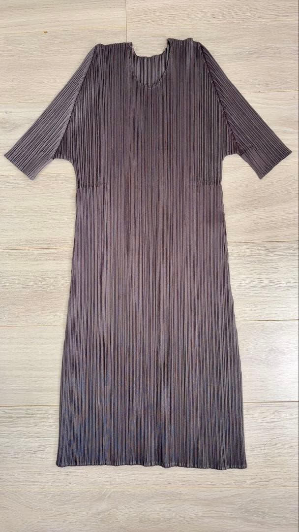 PLEATS PLEASE ISSEY MEYAKE/ROPPONGI 限定