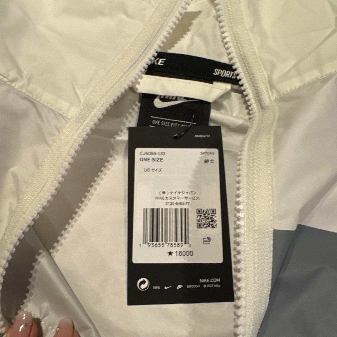 NIKE フード付きレインコート・ぽんちょ