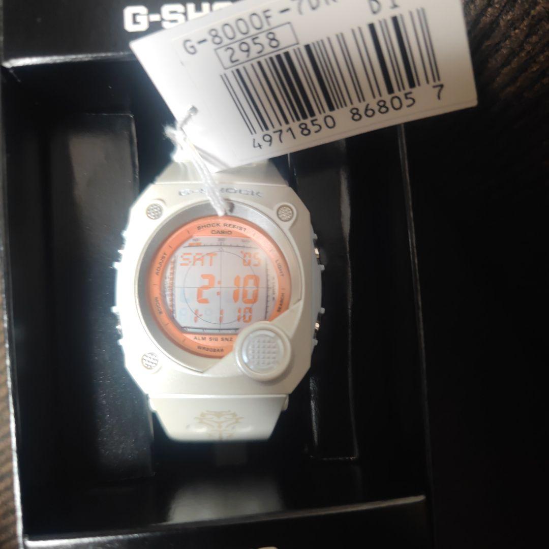 CASIO G-SHOCK G-8000F デジタル腕時計 ホワイト
