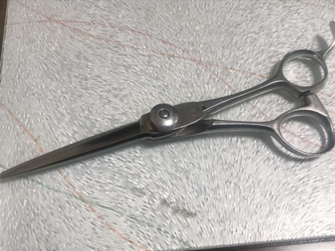 ★年末セール★【美品】プロ用 ハイネッターシザー