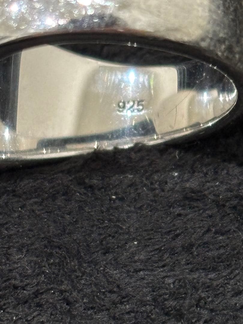 アクセサリー TOM WOOD Cushion Black Molecule Ear Cuff