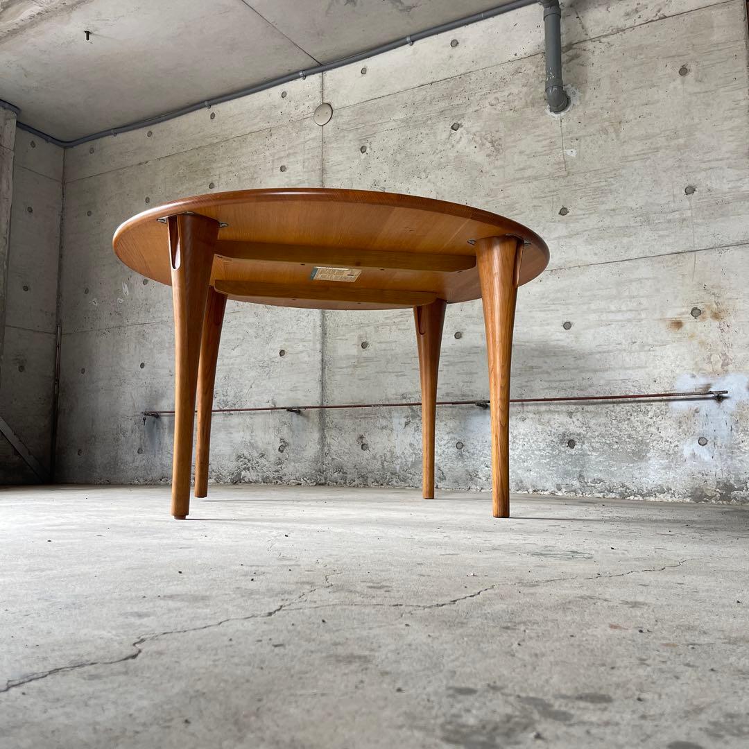 飛騨産業 キツツキ 侭 オーク材 北欧スタイル　ナチュラル円形ダイニングテーブル