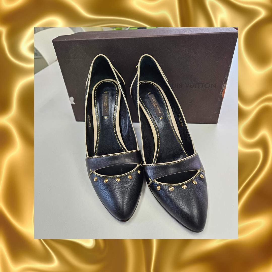 ルイヴィトン パドロック付黒パンプス37 高級感と履きやすさ兼ね備えた一足