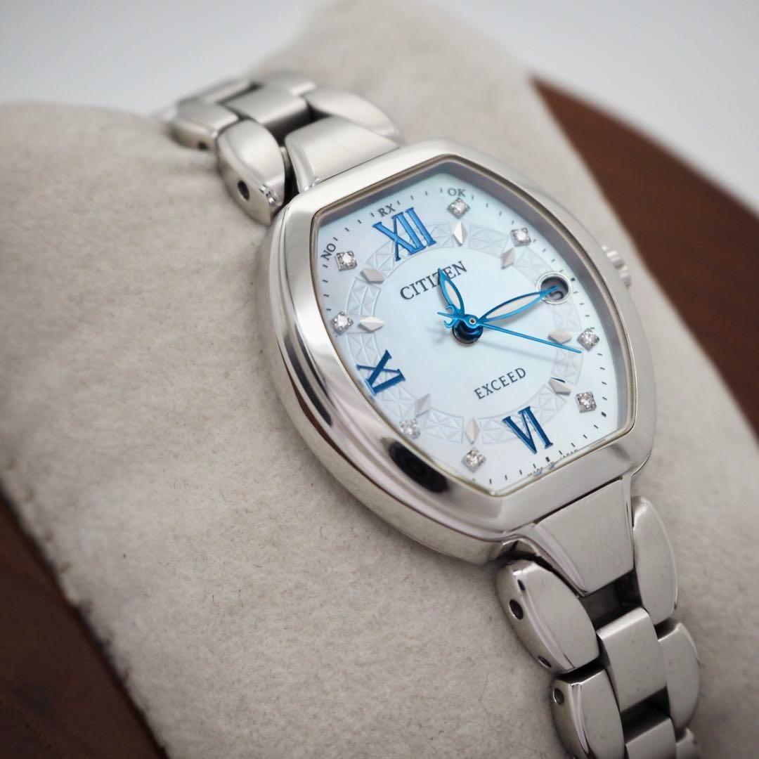 専用705 稼働【美品】　CITIZEN　エクシード　電波ソーラー　チタニウム