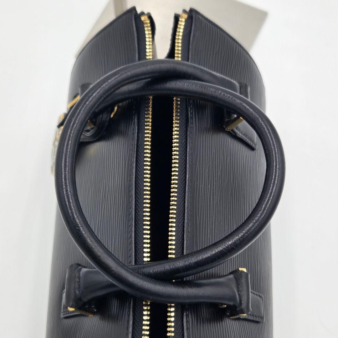 【極美品】 VALENTINO　GARAVANI 2way ミニボストンバッグ