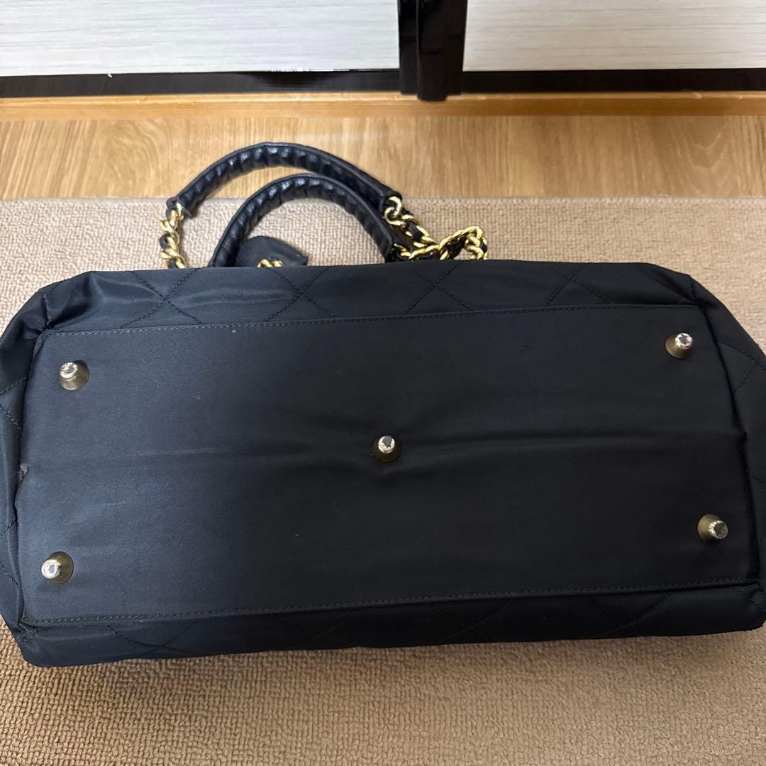 リーリエ プラダ　ボストンバッグ　チェーン　ナイロン　キルティング　白タグ