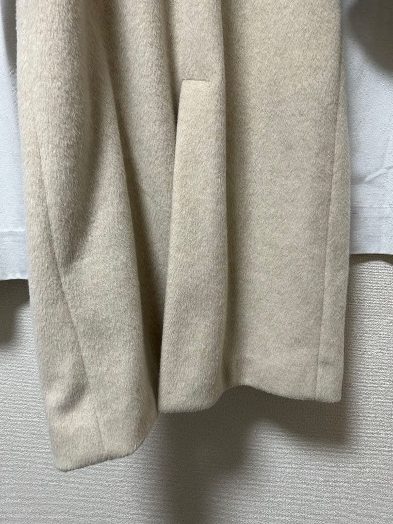 Rii×Olu. ノーカラーシャギーロングコート アイボリー