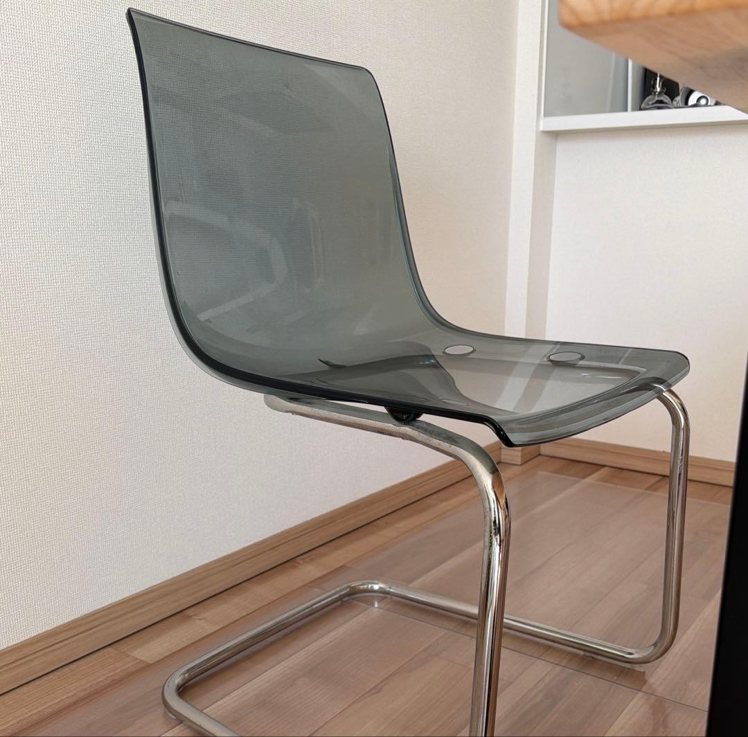 椅子　トービアス　グレー