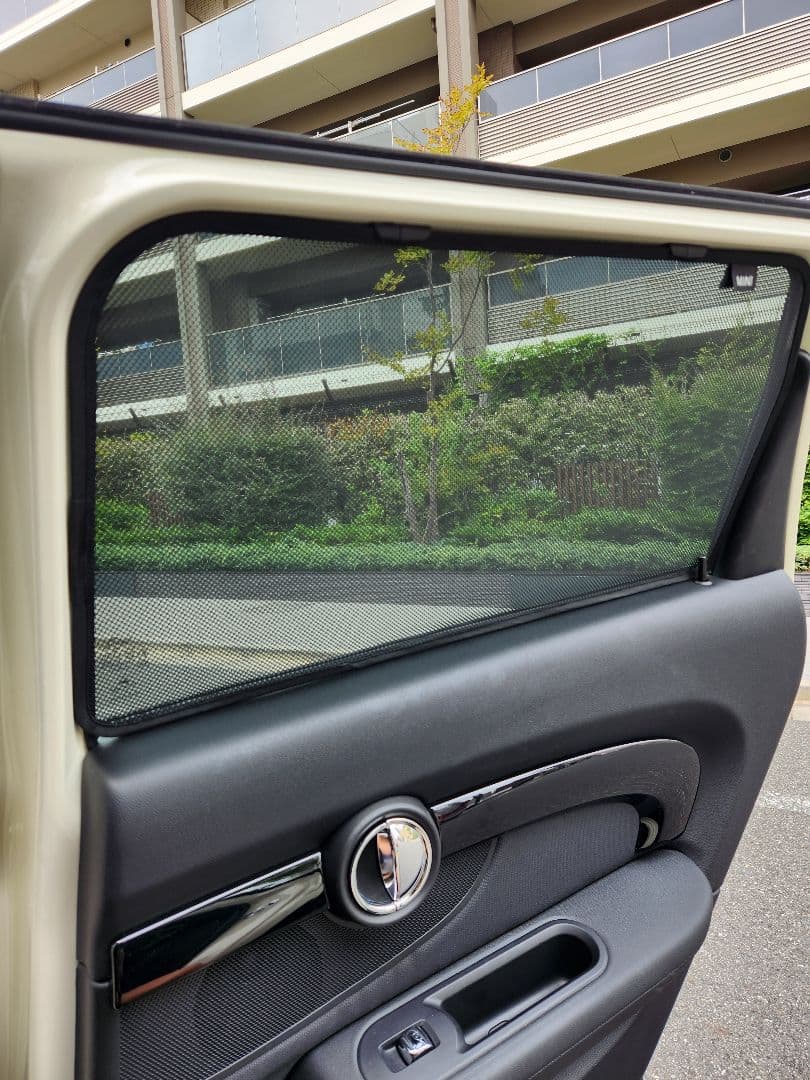 【ほぼ新品】MINI F54 クラブマン　リア用純正サンシェード