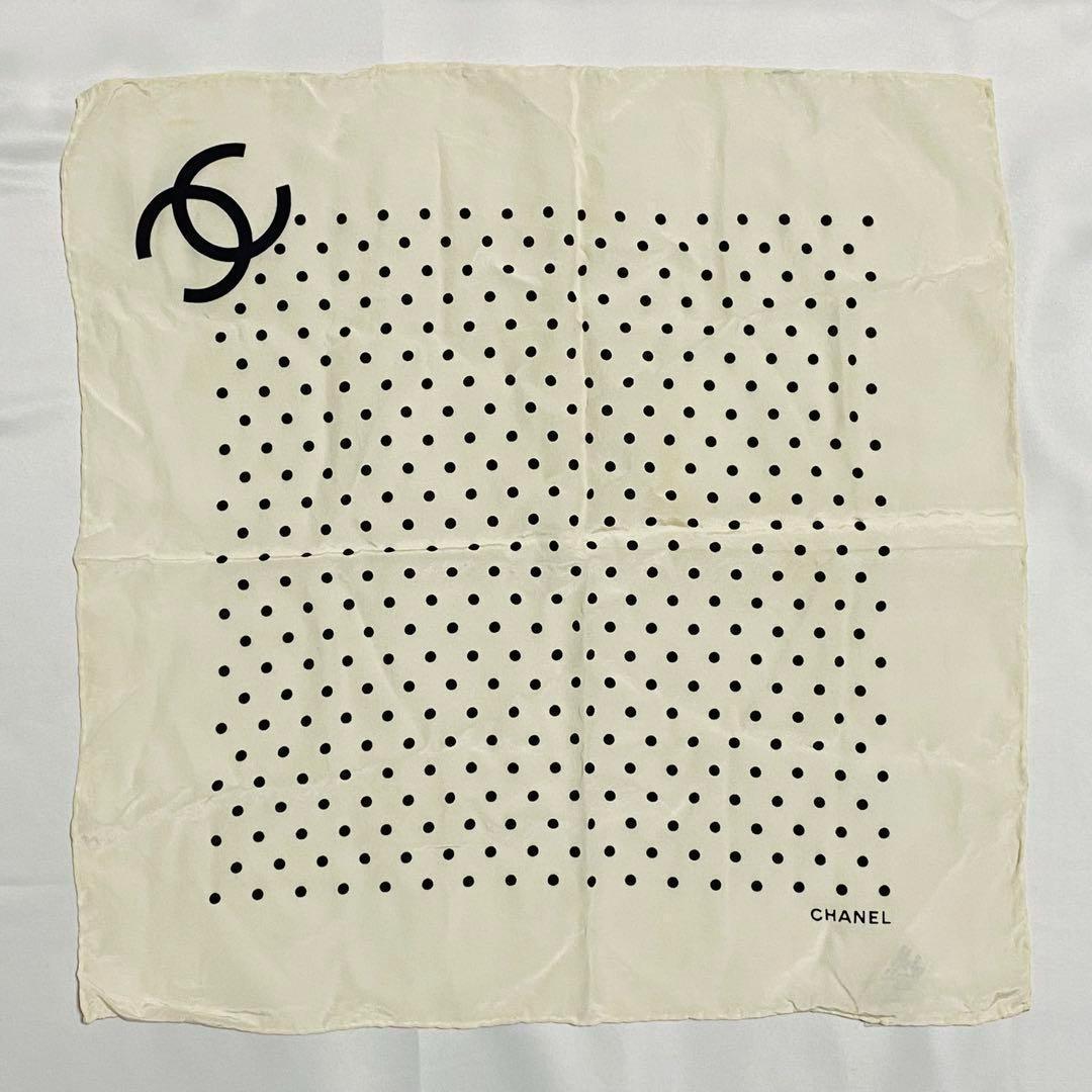 ☆CHANEL☆ ミニスカーフ ドット シルク オフホワイト ブラック.