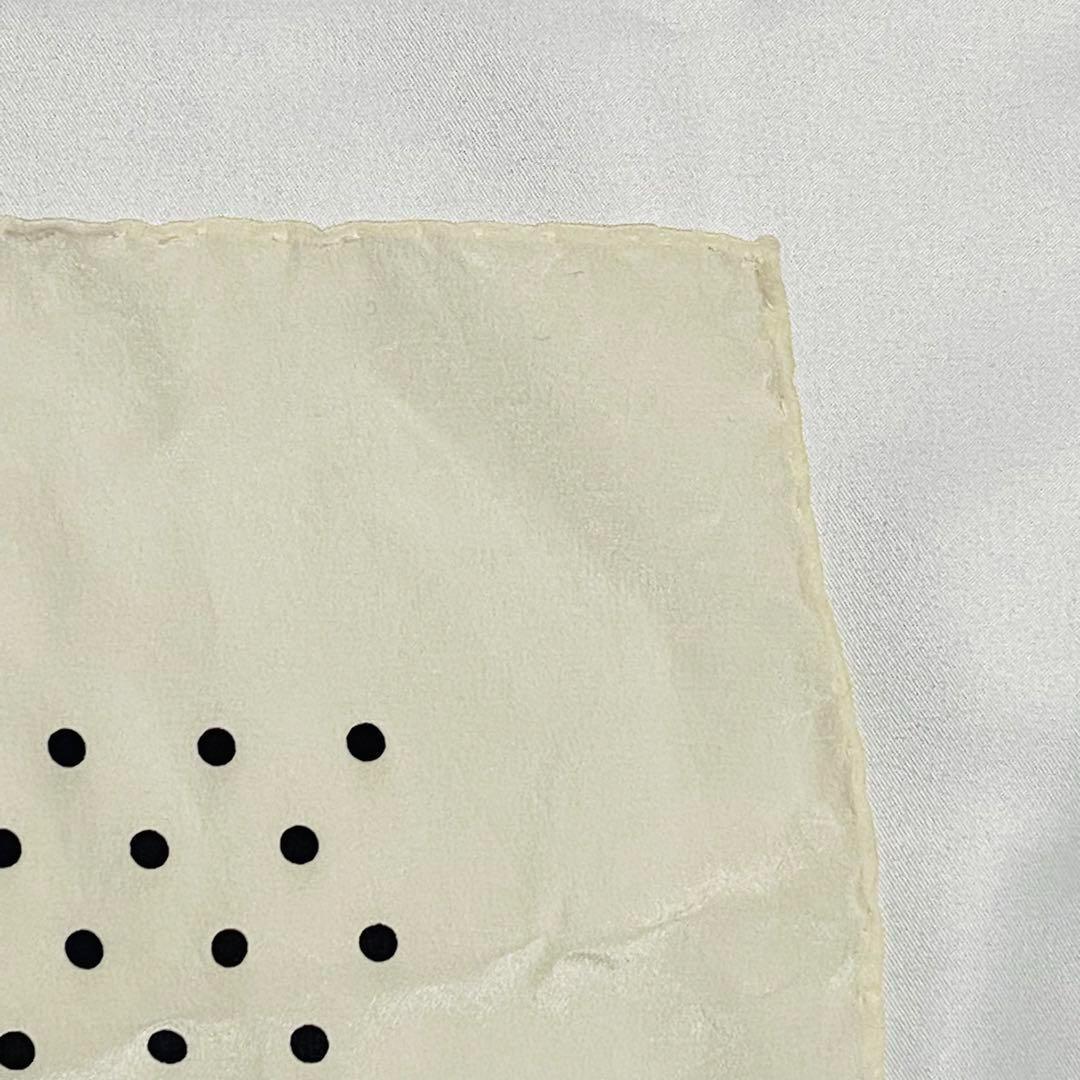 ☆CHANEL☆ ミニスカーフ ドット シルク オフホワイト ブラック.