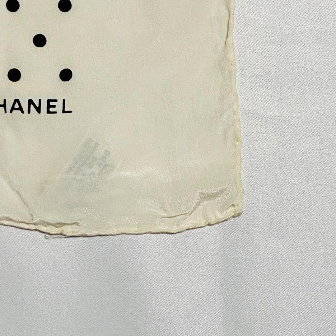 ☆CHANEL☆ ミニスカーフ ドット シルク オフホワイト ブラック.