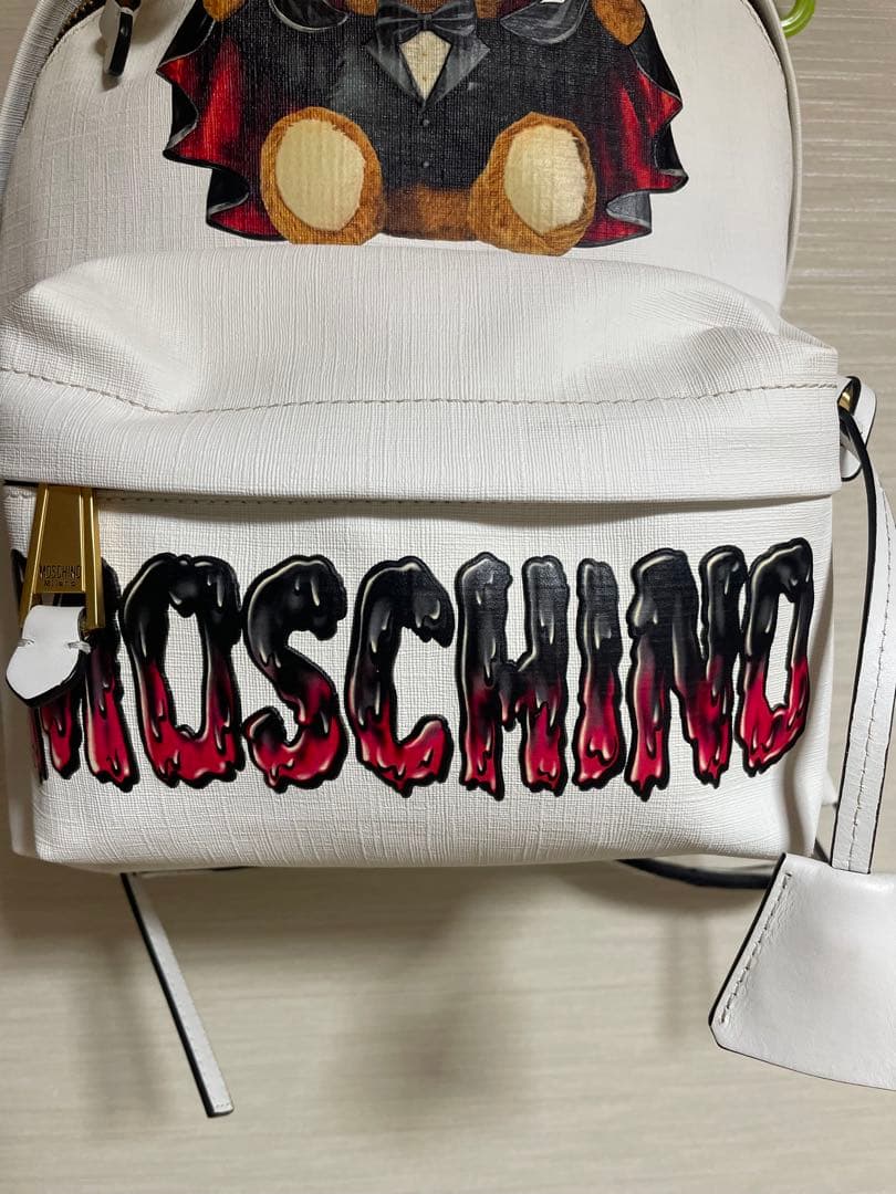 【新品同様】MOSCHINO モスキーノ バッドテディベア レザー ミニリュック