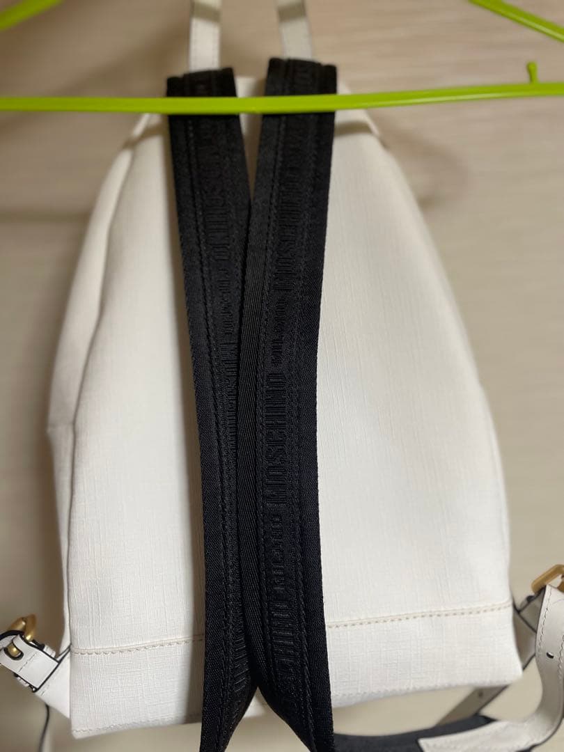 【新品同様】MOSCHINO モスキーノ バッドテディベア レザー ミニリュック