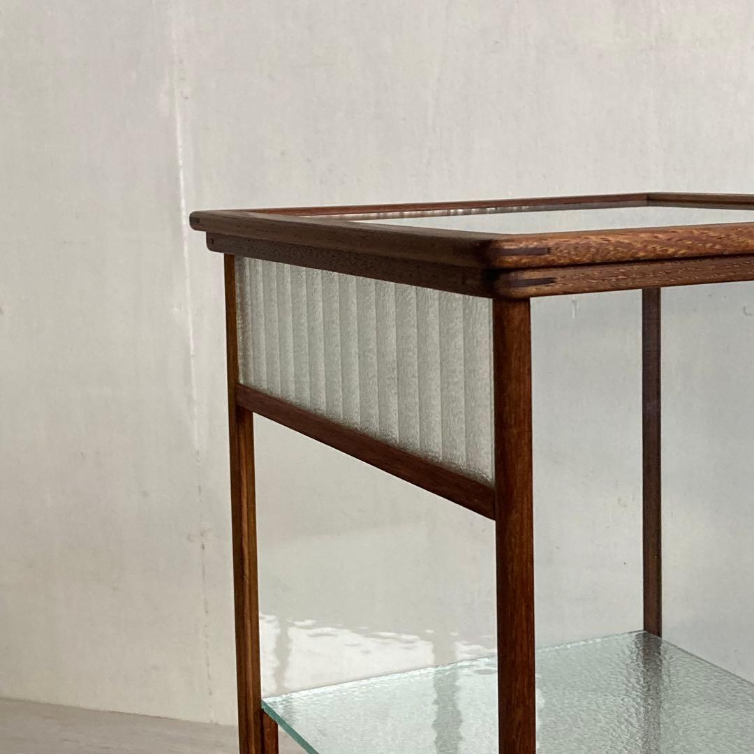 古い木製 ガラスケース 2段 卓上ショーケース オープンラック モールガラス