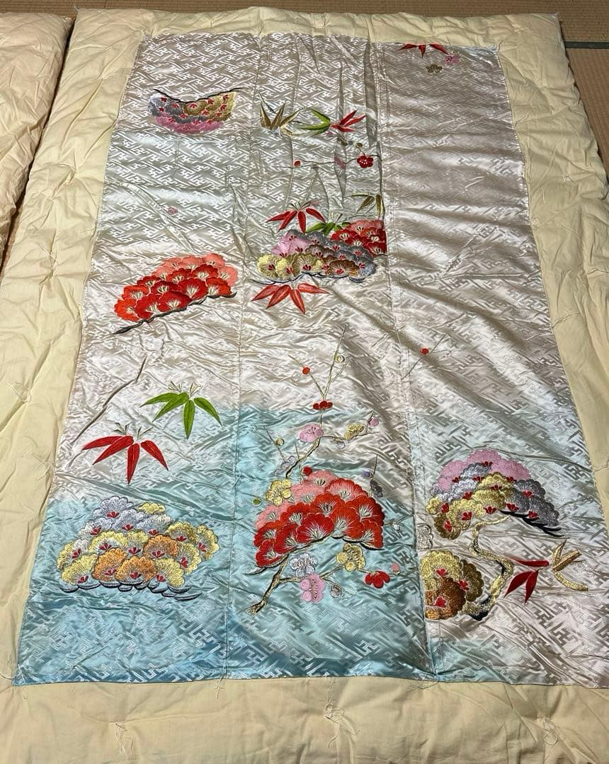 婚礼掛け布団　刺繍　レトロ