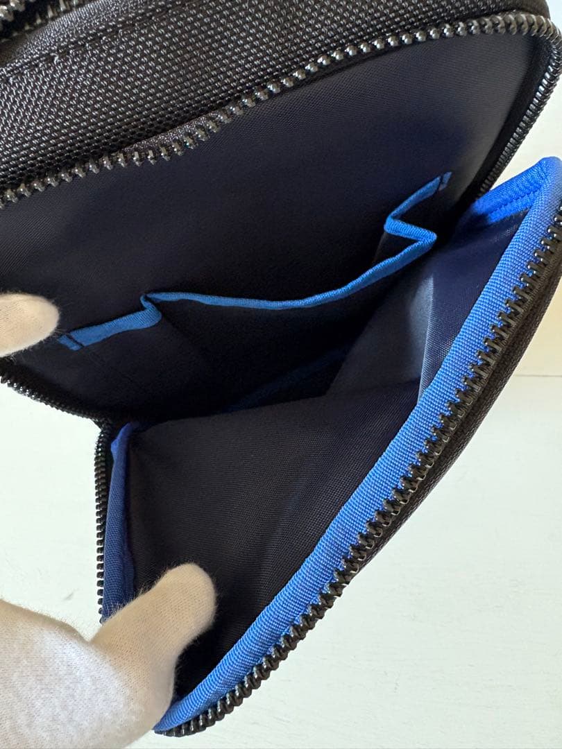 グリーン様【新品】ランバン　ボディバッグ　クロ