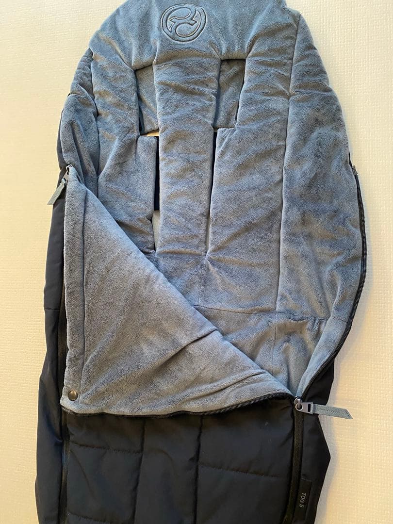 n*a様 3点セット　cybex メリオカーボン①ベビーカー　②フットマフ　③エ