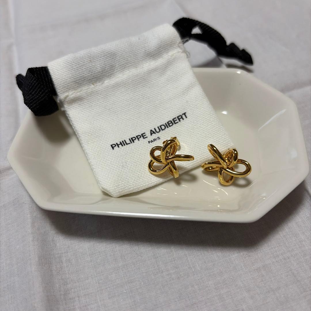 【別注】TOMORROWLANDフィリップオーディベールフラワーモチーフピアス