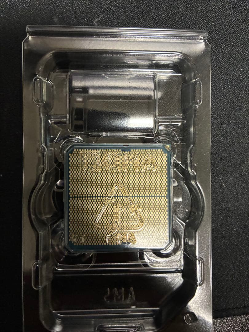B*o様 AMD Ryzen 7 8700F 中古 動作確認済み AM5 CPU