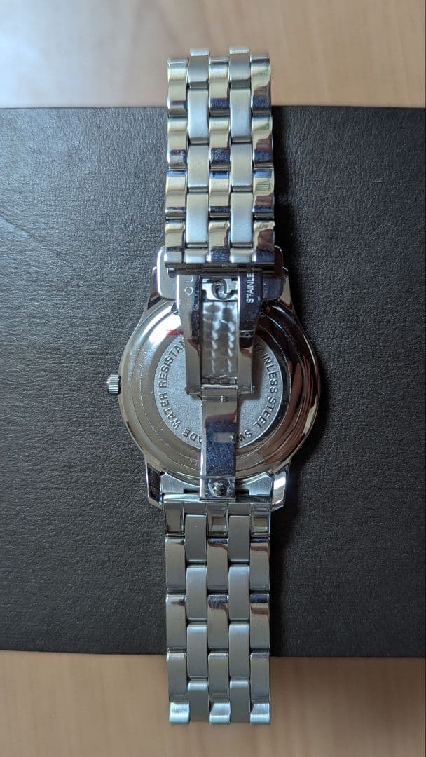 GUCCI アナログ時計 5500M 未使用品