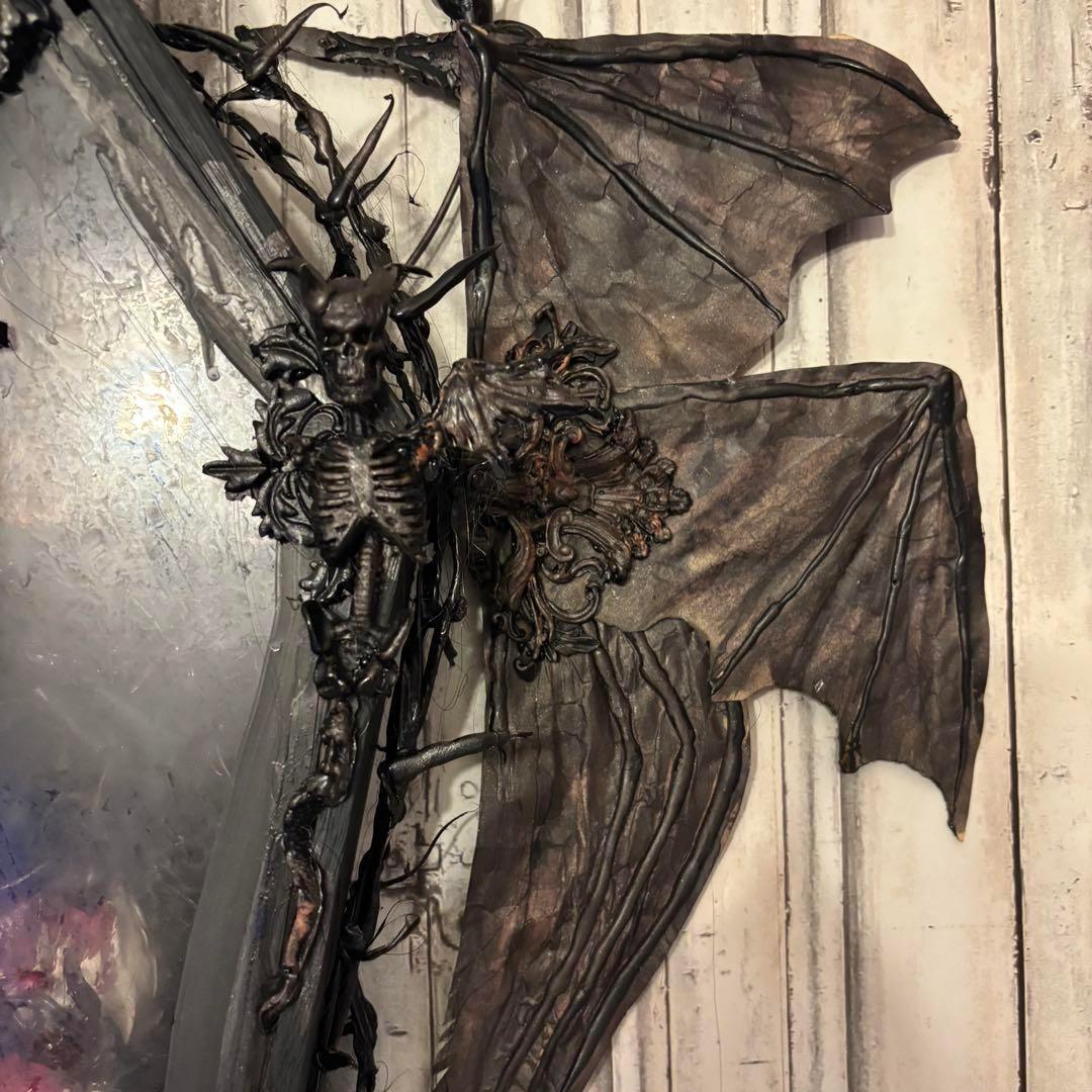 【Special Price】 血誓いの棺(少女)オブジェ