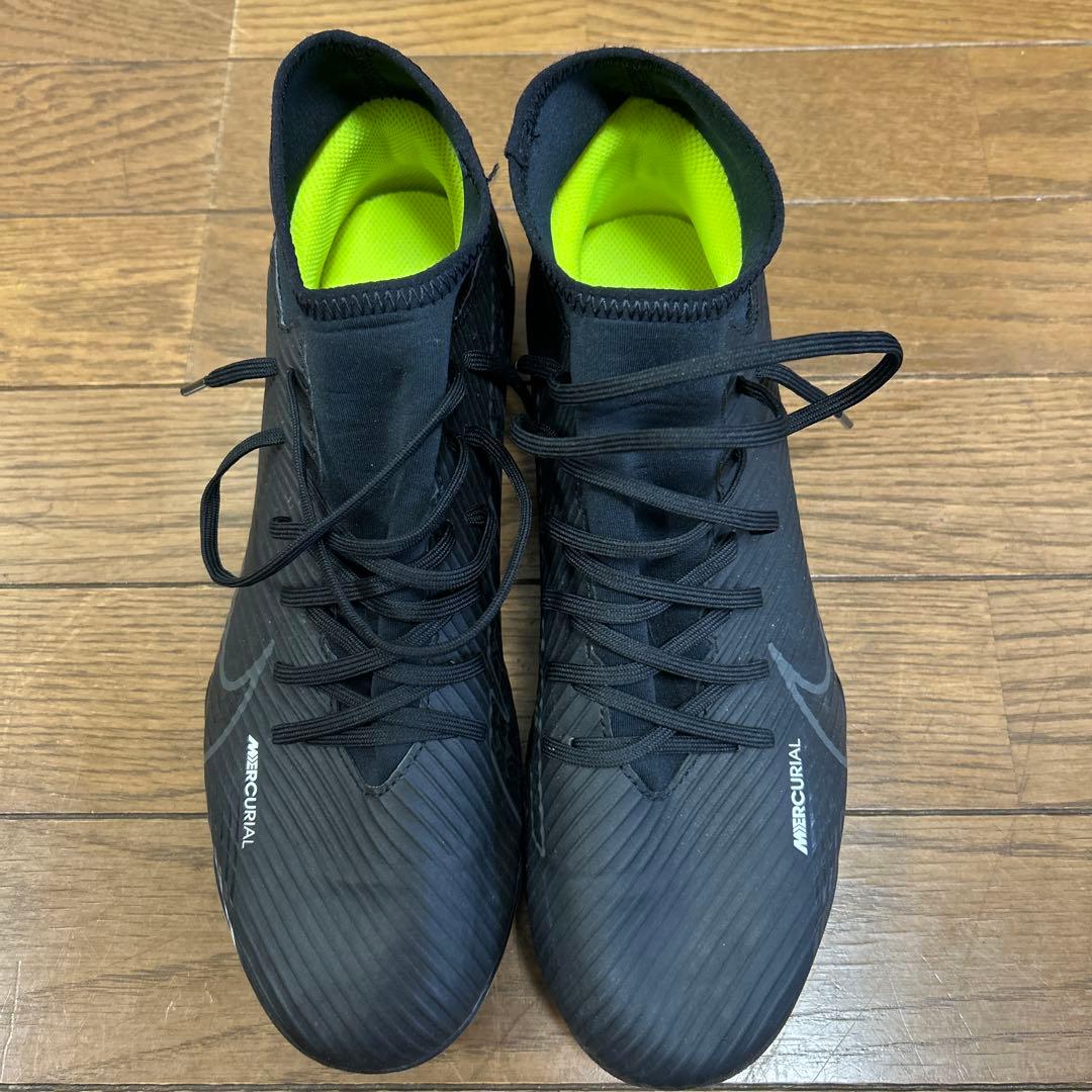 Nike Mercurial ブラック/イエロー サッカーシューズ