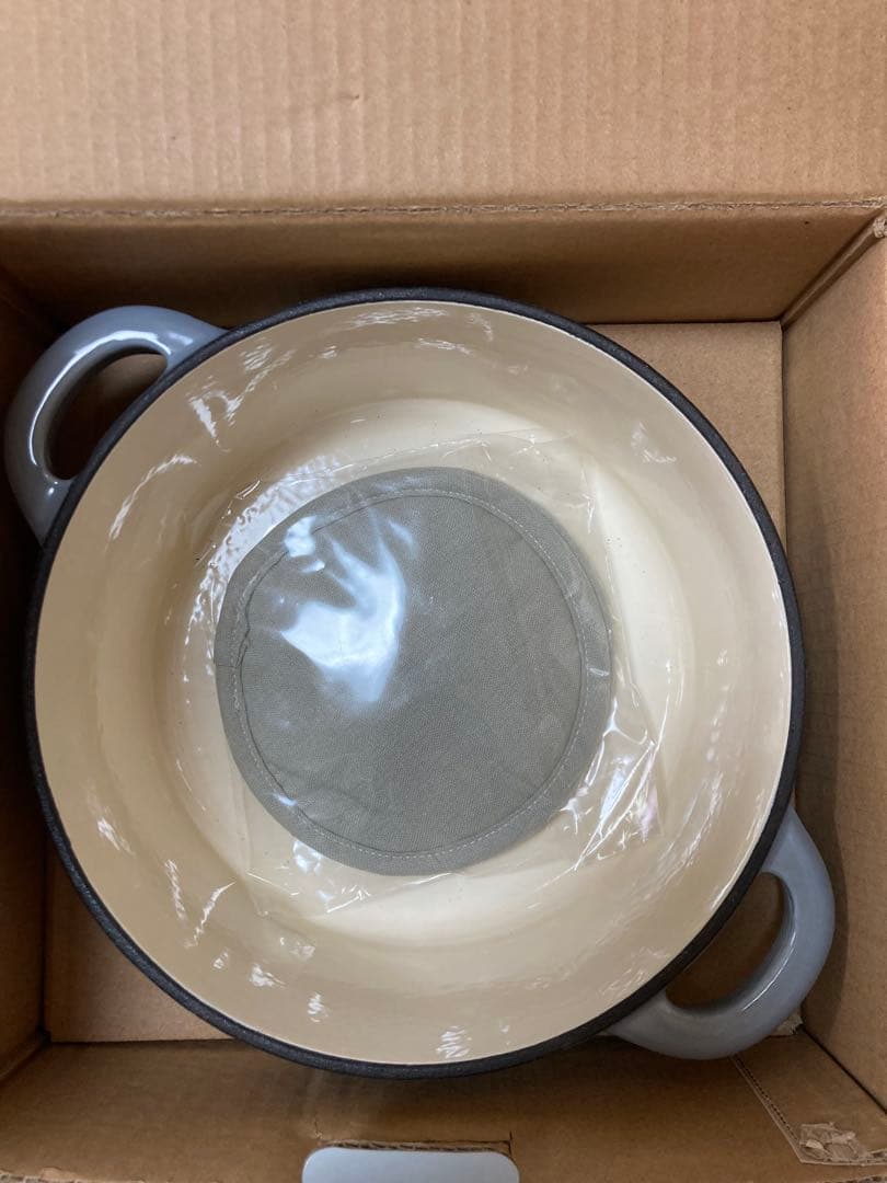 新品未使用品 BRUNO ブルーノ 鋳物ホーローポット