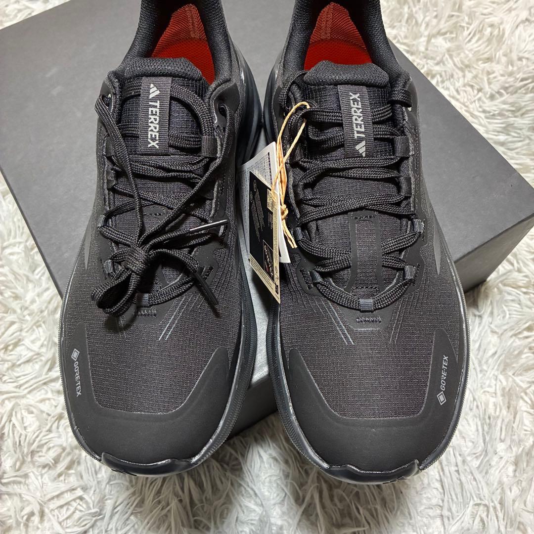 【新品未使用】adidas GORE-TEX 防水 〈定価18,700円〉