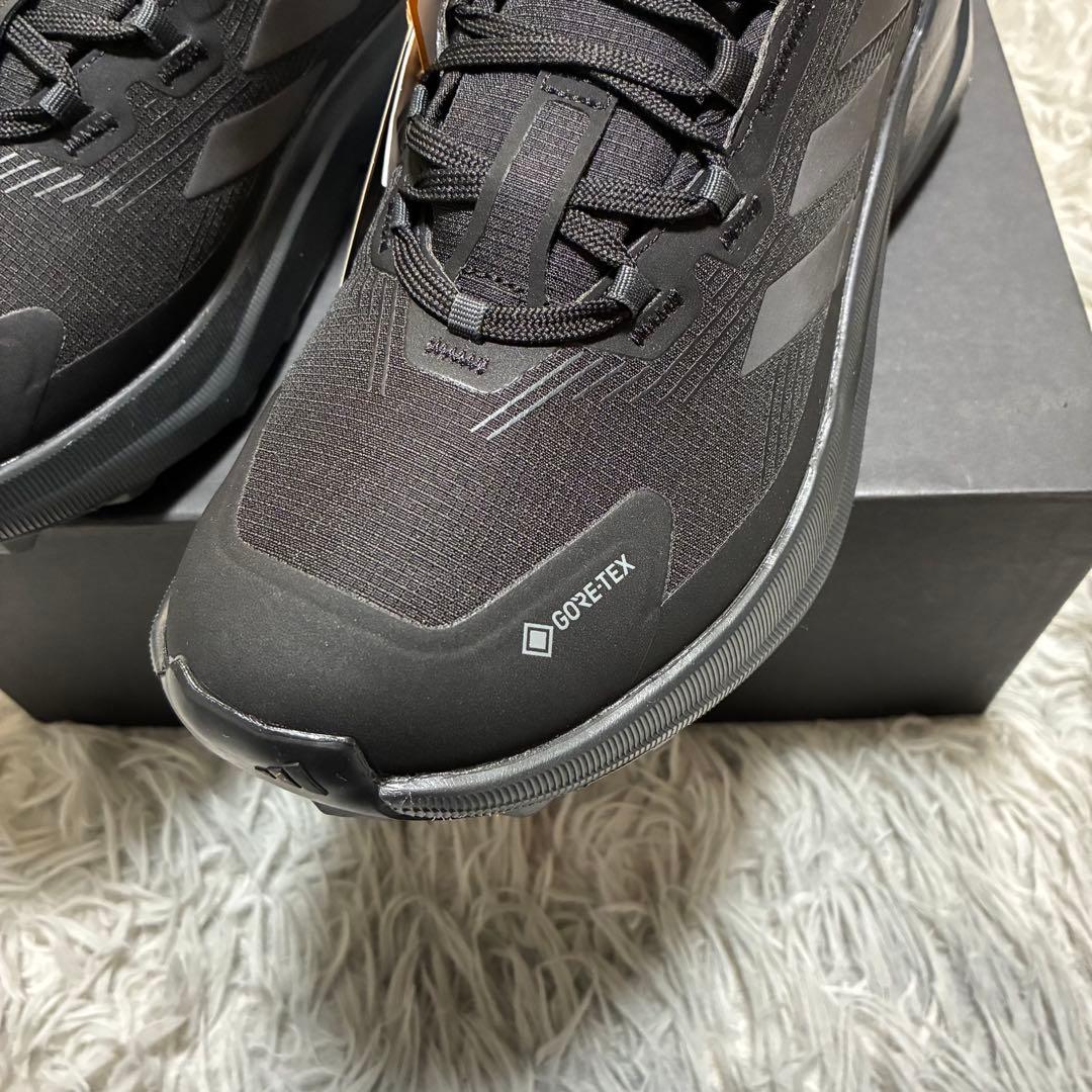 【新品未使用】adidas GORE-TEX 防水 〈定価18,700円〉