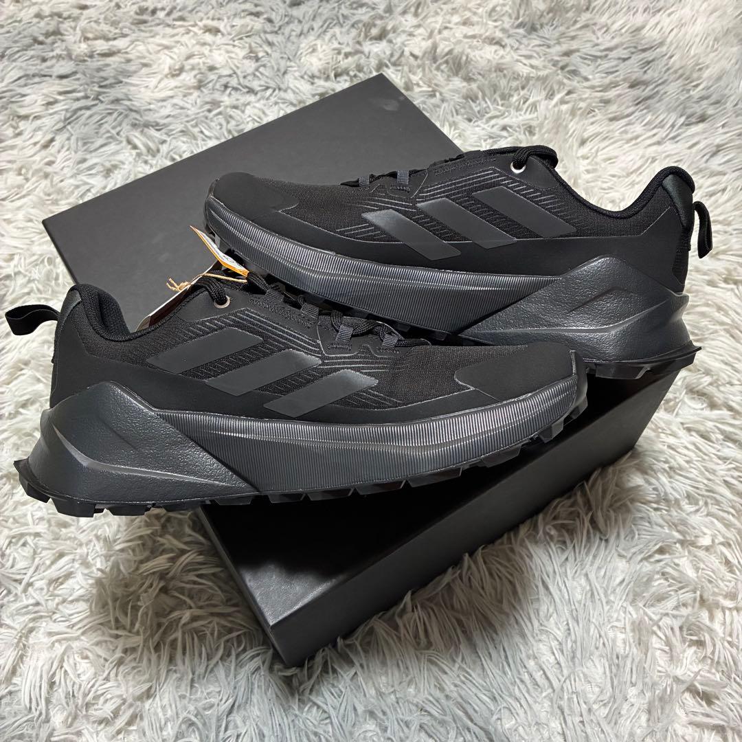 【新品未使用】adidas GORE-TEX 防水 〈定価18,700円〉