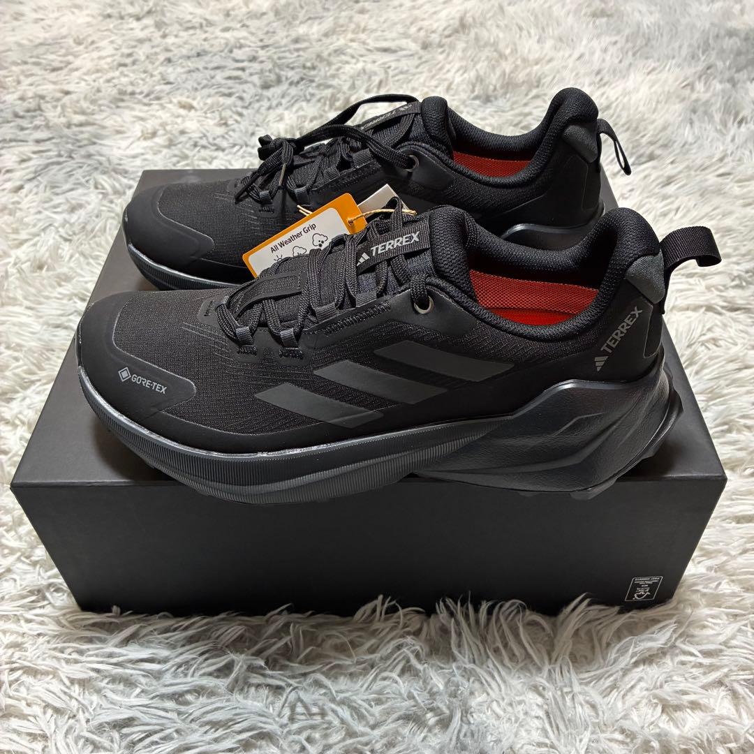 【新品未使用】adidas GORE-TEX 防水 〈定価18,700円〉