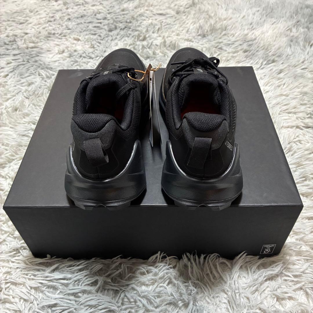 【新品未使用】adidas GORE-TEX 防水 〈定価18,700円〉