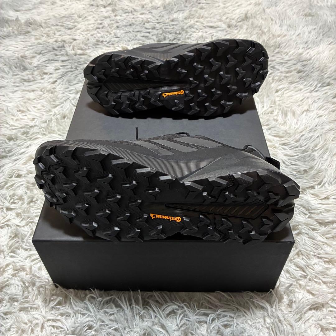 【新品未使用】adidas GORE-TEX 防水 〈定価18,700円〉