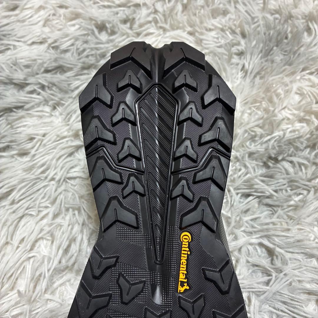 【新品未使用】adidas GORE-TEX 防水 〈定価18,700円〉