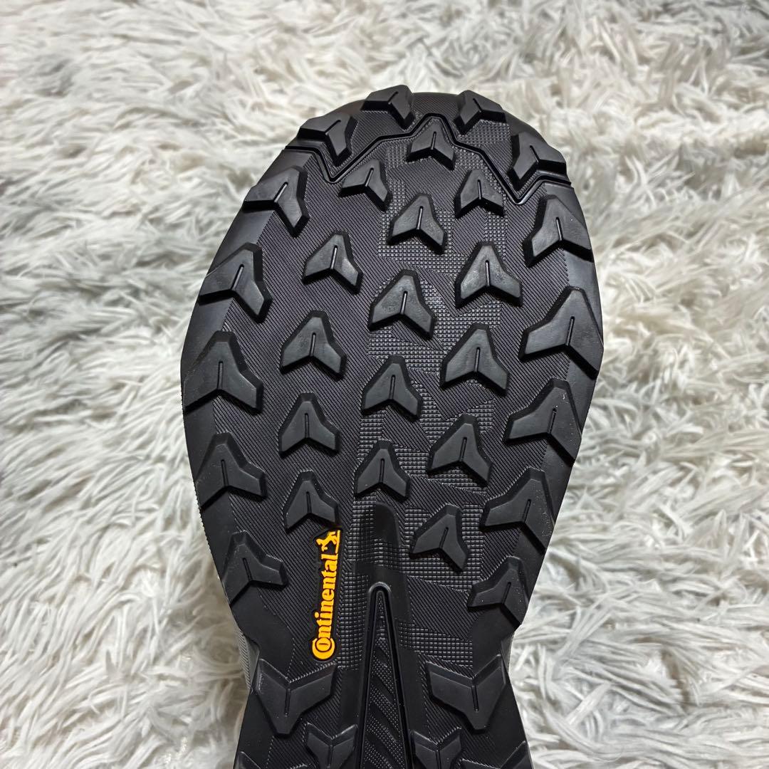 【新品未使用】adidas GORE-TEX 防水 〈定価18,700円〉