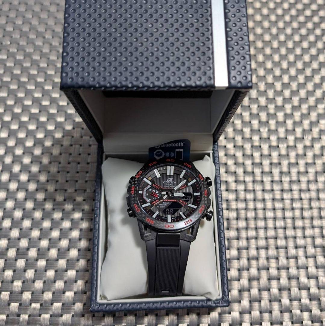 カシオ　EDIFICE　スポーツ　おしゃれ　人気　高性能